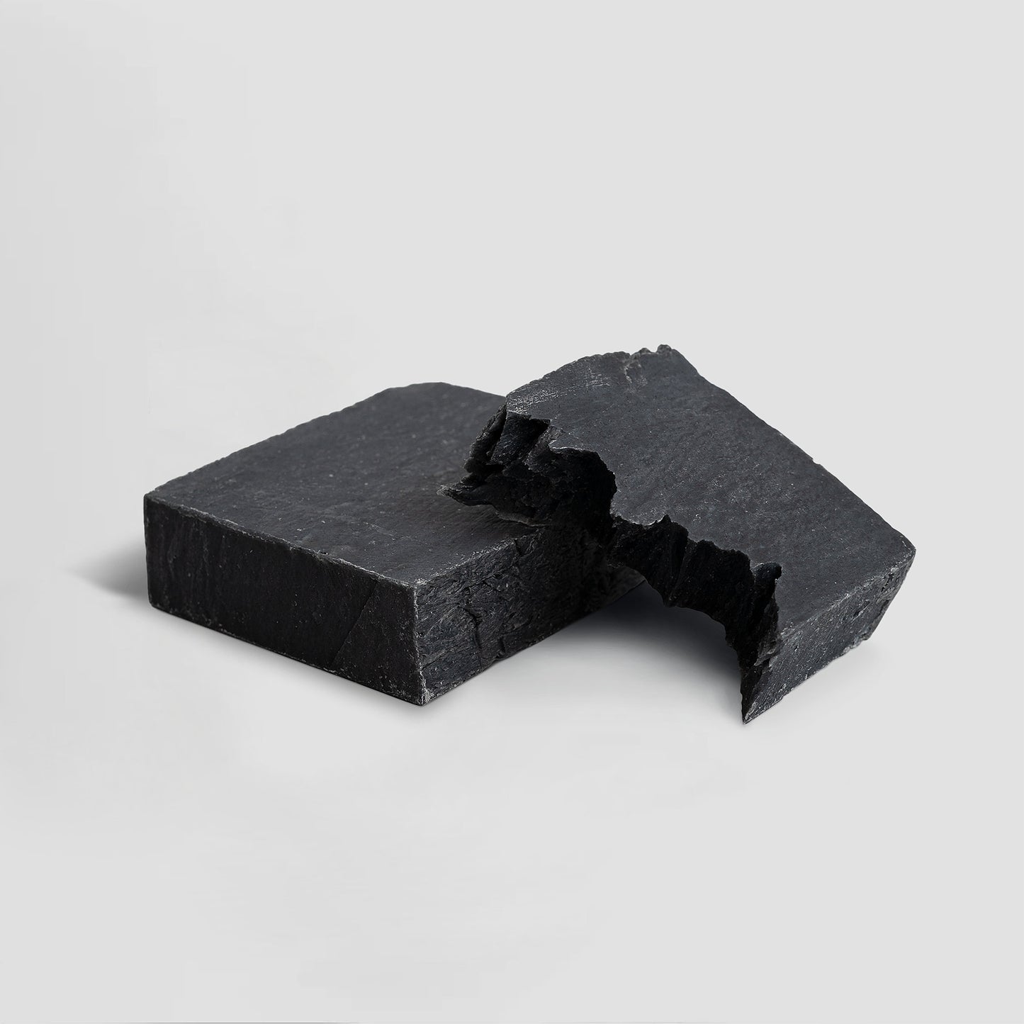 Handcrafted Activated Charcoal Soap – Deep Cleansing & Purifying Care